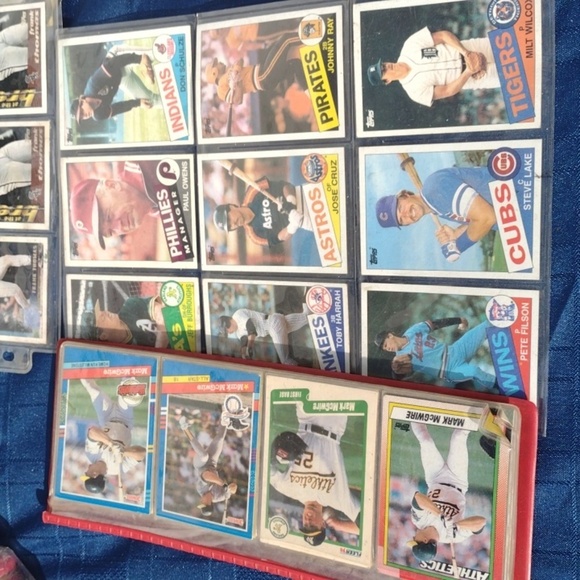 Vintage Baseball Card Collection - Picture 5 of 5